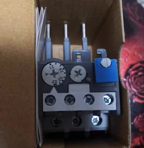 1pc ABB TA25DU-3.1M Thermal Overload Relays 1SAZ211201R2031 NEW - Picture 1 of 2