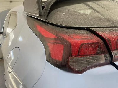 Used Left Tail Light Assembly fits: 2020 Hyundai Veloster quarter panel mounted - Image 1 of 4