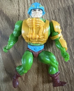 Figura de acción MAN-AT-ARMS (incompleta) 1983 vintage MOTU Masters of the Universe - Imagen 1 de 8