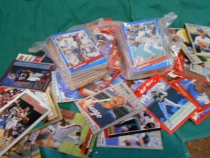 Lote: 100 tarjetas de baloncesto, mezcla de mediados de los años 80 a 90. Comercio de deportes; colecciona, artesanías - Imagen 1 de 7