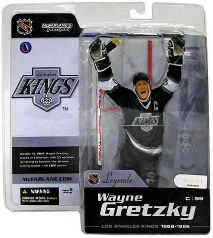 Wayne Gretzky Los Angeles Kings NHL Legends 1 McFarlane Action Figure NIB LA Cover