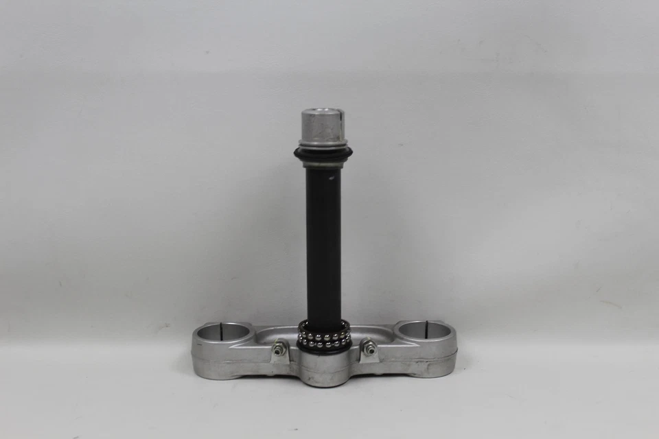 Eje de abrazadera de yugo triple árbol inferior recto Ducati 848 EVO 11-13 34220551A Foto 1 de 4