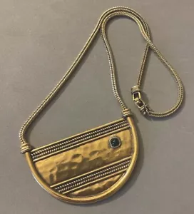 Collar Tribal Cola de Zorro Medio Círculo Trifari Marcella Saltz De Colección - Imagen 1 de 5