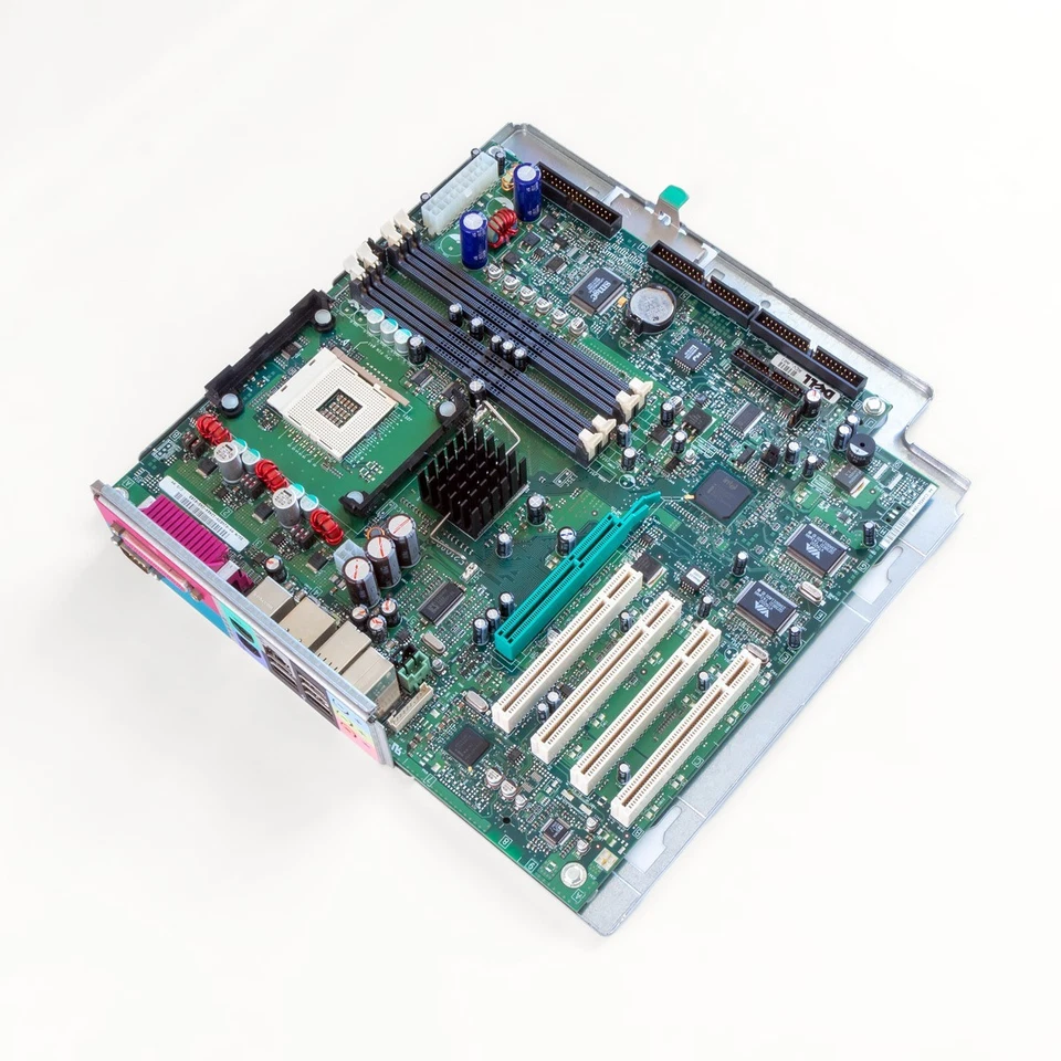 DELL Dimension 8250 Mainboard mit Tray - Bild 1 von 1