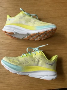 Hoka Clifton 9 Trainers size 6 - Picture 1 of 10