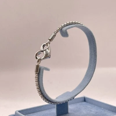 Pandora Womens Moments Studded Heart Clasp Sterling Silver Chain Bracelet 7.5 - Image 1 of 4