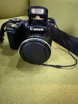 Canon PowerShot SX500 IS Digital Camera with 30x Optical Zoom and Stabilization - Image 1 of 4