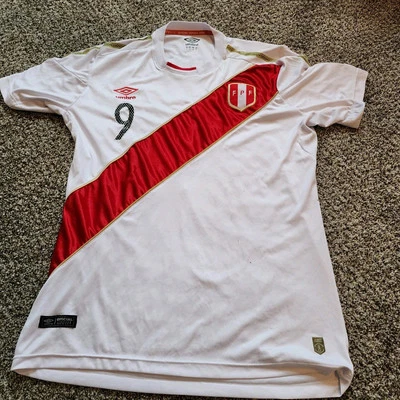 Paolo Guerrero #9 Peru Fifa World Cup Russia 2018 Jersey Shirt Adult Large - Image 1 of 4