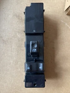15126420 New OEM GM Door Lock & Window Switch, Right Front - Bild 1 von 22