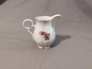 Royal Sealy (?) Jarra crema de repuesto "Moss Rose" 3 3/8" H, vintage seminueva - Imagen 1 de 9