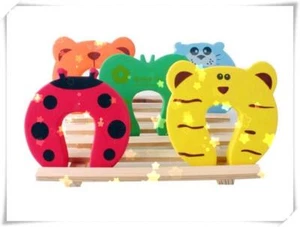 4x butterfly Toddler Kid Safety Door Stops Guard Finger Protector *NEW - Picture 1 of 3