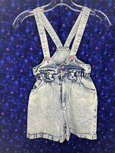 VNTG 90s Girls Denim Short-Alls Acid Wash, Size 6 Heart Buttons & Denim Bow - Picture 1 of 5