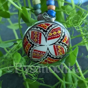 Pysanka pendant Goose Shell Easter egg style on a ceramic necklace Hand Made - Picture 1 of 7