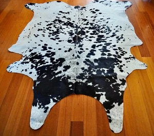 ¡Personaje Big On!¡! - Una hermosa alfombra de cuero de vaca de calidad premium de marca - Imagen 1 de 12