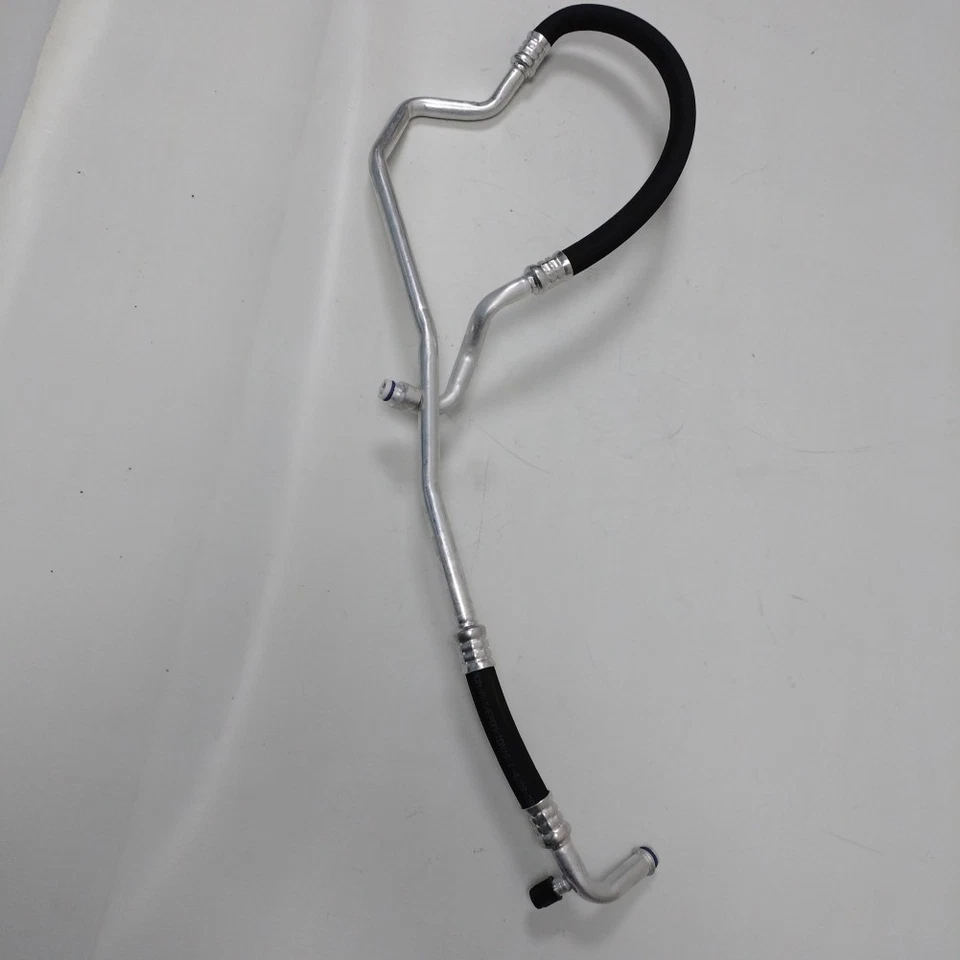 Manguera de aire acondicionado para Mercedes-Benz Clase A/B (W169/W245) Foto 1 de 1