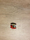 MANCHESTER UNITED V SWANSEA CITY - FA CUP RD 3  - 2013-2014 PIN BADGE