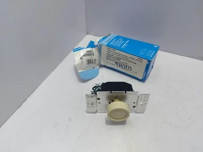Lutron 4X603 Lighting Rotary Switch 1 Pole 127 VAC 600W - Image 1 of 4