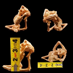 Yoga Meditation Pose Skeleton Skull Figurine 4" Gold Resin Painted Decor - Picture 1 of 7