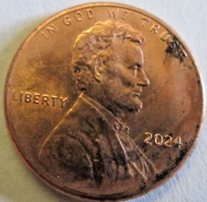 2024-P SHIELD CENT "NO VDB" ERROR, OVERPOLISHED DIE, RED, MS++ CIRCULATED - Bild 1 von 4