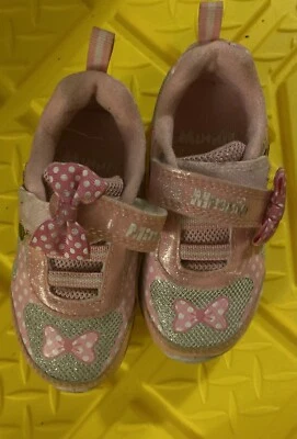 Light Up Disney Jr Minnie Mouse Pink Shoes Sz  7 Kids Sneakers Great Condition - Image 1 of 4