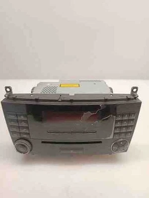 MERCEDES-BENZ C W203 Musik-Player mit GPS MF2530 A2038705089 2.10 25556152 - Bild 1 von 4