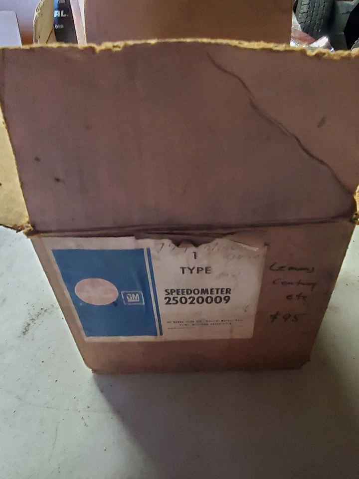 1979 Pontiac Grand Prix Lemans  Speedometer Head NOS 25020009 - Image 1 of 3