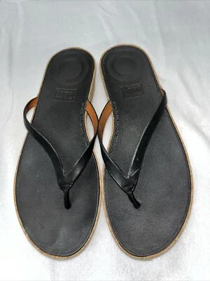 Sandalias Fitflop Linny de cuero negro con puntera para mujer talla 9” Foto 1 de 4