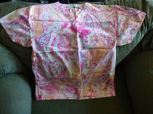 Scrub top - Picture 1 of 2