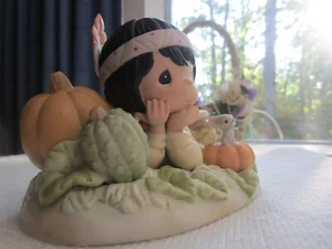 Precious Moments ~ Squashed w Love ~ Indianerkind mit Kürbis & Maus ~ Thanksgiving - Bild 1 von 12