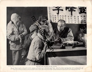 1927 Chinese Fortune Teller photo from Travel magazine - print only - Rare - Picture 1 of 1