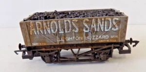 GRAUER ARNOLDS SAND "LEIGHTON BUZZARD" VERWITTERT UND GELADEN MASSSTAB OO VON HORNBY - Bild 1 von 6