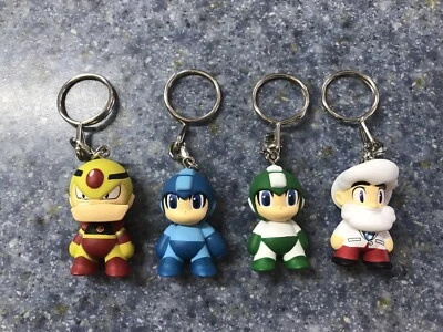 Kidrobot Mega Man 1.5" Guts Man Dr. Light Llavero Capcom Mini Figura Juguete Lote Foto 1 de 2