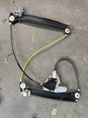 2006 BMW 650CI Window Track And Motor Front Left Driver  - Image 1 of 4