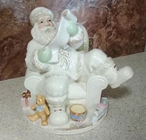 "Estatuilla de Navidad de Lenox sentado con lista, tren y juguetes de 6,5" - Imagen 1 de 7