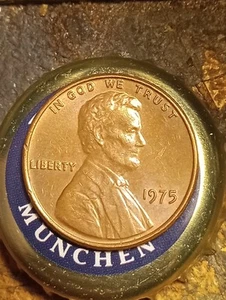 1975P Lincoln Cent EF/BN Large Die Chip "E" Cent Reverse. - Picture 1 of 3