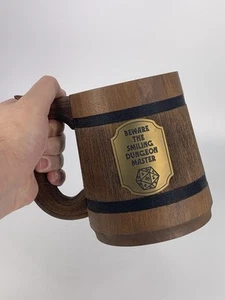 Dungeons & Dragons Mug Stein Tankard Wooden Beware Smiling Dungeon Master D20 - Picture 1 of 5