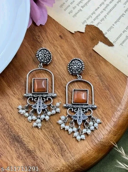 Inspirado Aspecto Plateado Bollywood Kundan Pendiente Elegante Hermoso Tachuela Joyería Foto 1 de 1