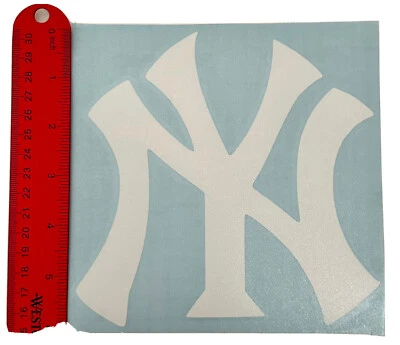 Calcomanía de vinilo de los Yankees de Nueva York - 5,5"" x 5,5" o 5,75" x 5,75" tamaños disponibles Foto 1 de 4