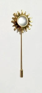 Vintage 1996 Avon Smithsonian Sun Stick Pin Gold Tone Opalescent Cabachon - Picture 1 of 4