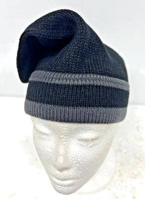 豆豆袜帽针织帽黑色带灰色条纹全新 100% 丙烯酸新品 — 第 1/4 张图片