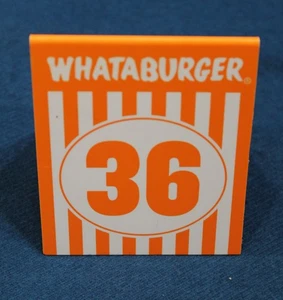 WHATABURGER TIENDA DE MESA TARJETA NÚMERO DE PEDIDO # 36 NFL NASCAR MLB NBA - Imagen 1 de 1