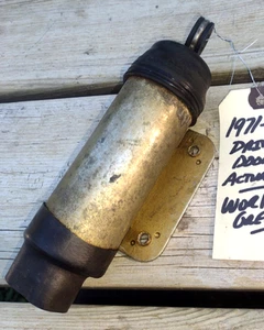 1970's Cadillac Eldorado LH DRIVER Side Door Power Lock Actuator - Works Great! - Picture 1 of 14