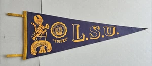 LSU LOUISIANA STATE UNIVERSITY TIGERS TIGRI VIOLA E GIALLO STENNANT SPORTIVO DIMENSIONI COMPLETE - Foto 1 di 5