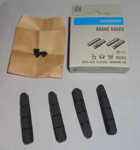 JUEGO COMPLETO Pastillas de Freno Original Shimano R55C4 Ultegra, Dura Ace, 105 Bicicleta de Carretera - Imagen 1 de 4