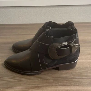 Free People Western Maverick Chelsea Boots size 6 - Picture 1 of 8