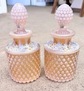 Paar Vintage Duncan & Miller Kunstglas Schuhnagel Bernstein opalisierend Parfüm Flaschen. - Bild 1 von 13