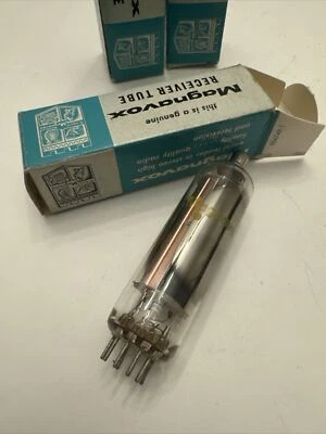 Tubo de vacío Magnavox NOS 12AF3 12BR3 12RK19 Foto 1 de 4