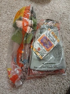 Set of 2 Vintage 1996 Disney Hunchback Notre Dame Burger King Toy Figure - Picture 1 of 5
