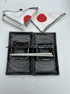 Японские тарелки для суши 2 шт. подходящие с салфетками - Изображение 1 из 2