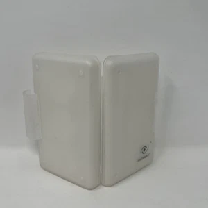 Nakiworld Nintendo DS Weiß Hartschalenhülle mit 6 Spielen - Bild 1 von 2